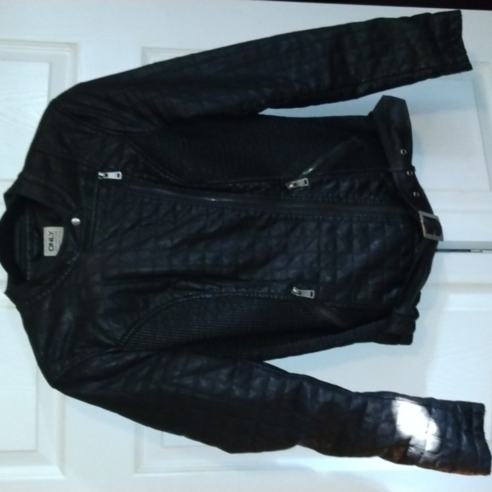 Only blue behavior women's black pleather jacket
